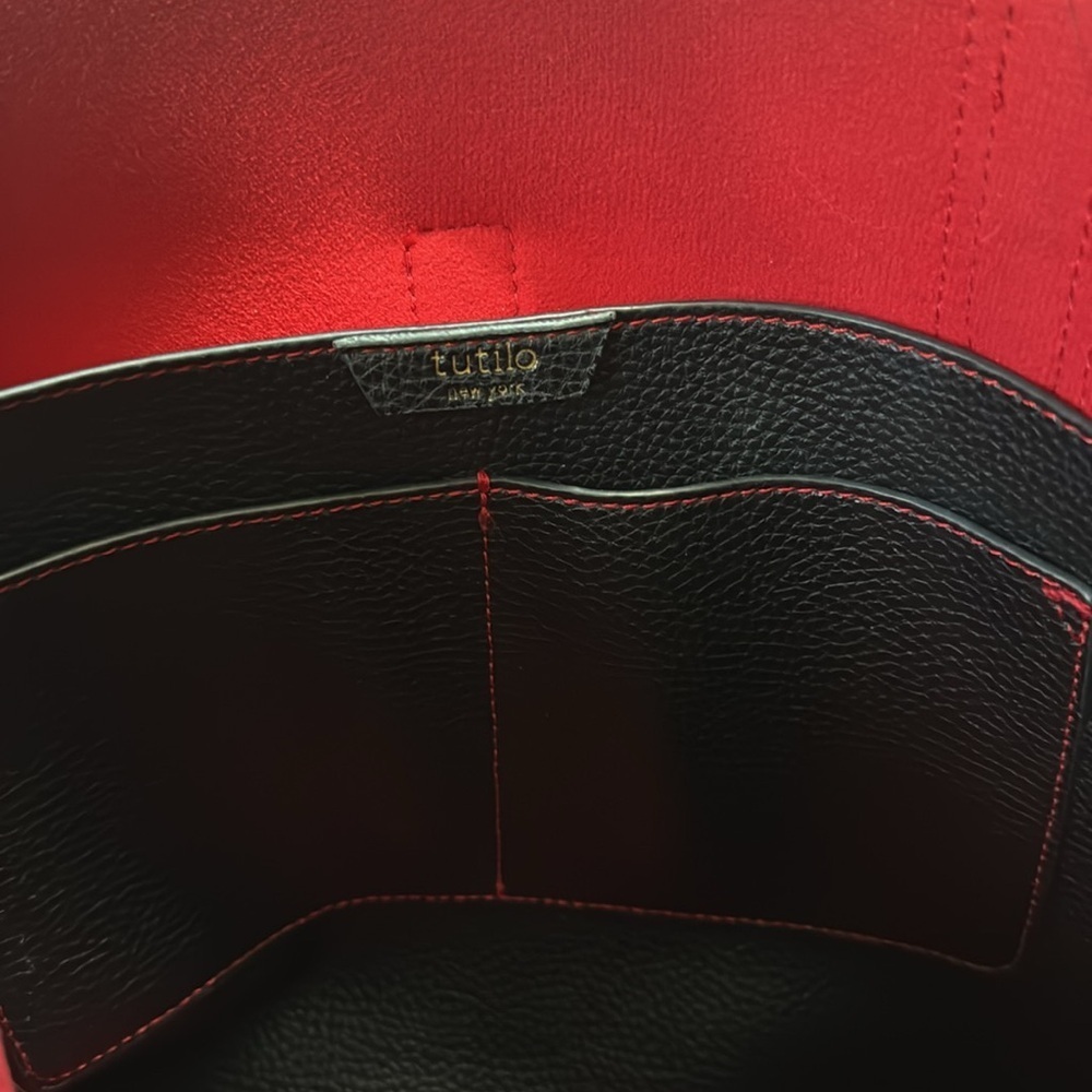 Tutilo Black Leather Tote Bag - Picture 8 of 9